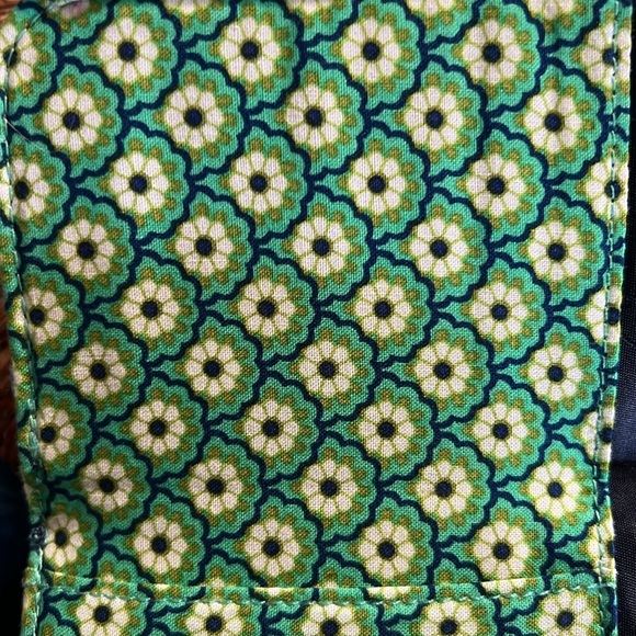 Vera Bradley Rhythm & Blues Trifold Wallet. - Picture 5 of 10